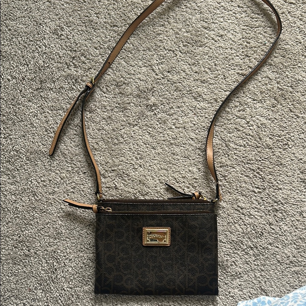 Calvin Klein Brown Crossbody Bag with Adjustable Strap - Picture 2 of 6